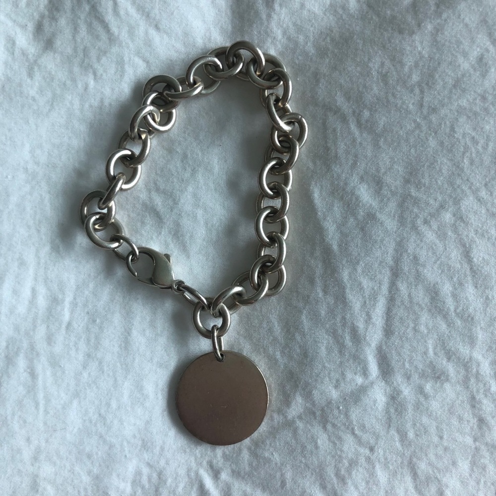 Return to Tiffany oval bracelet - Picture 3 of 4